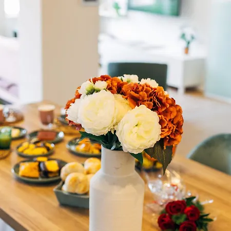 Bestvillas Plaza Apartment